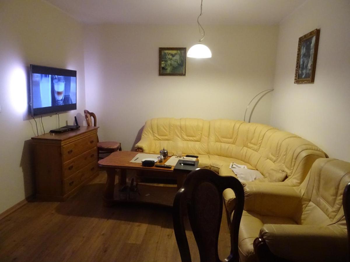 Apartament W Centrum, Garaz I Jakuzzi W Cenie Wroclaw Ngoại thất bức ảnh